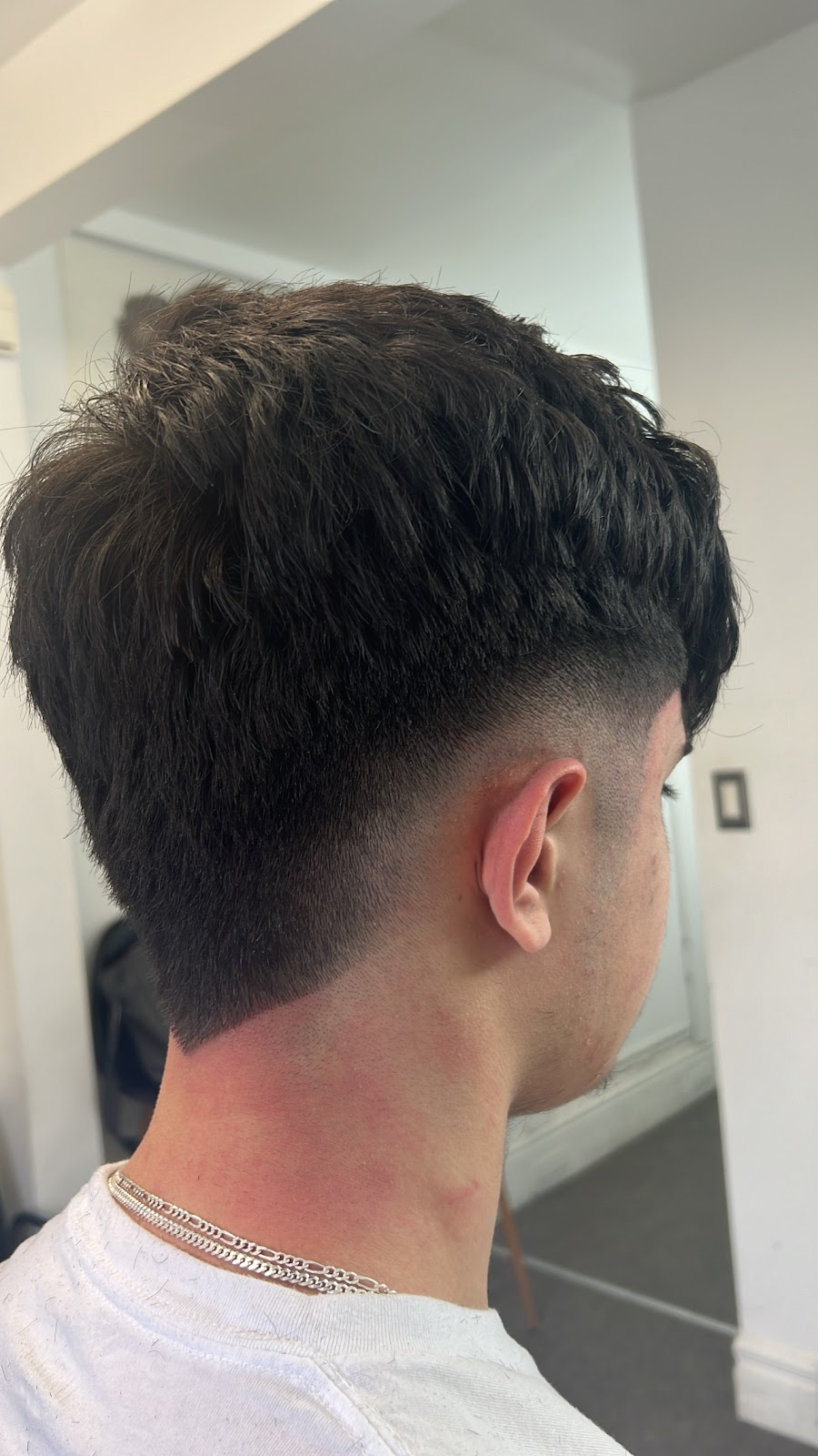 Men's haircut and fade service