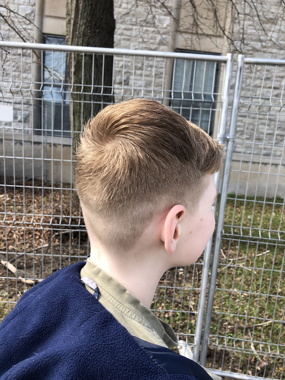 Kids haircut service